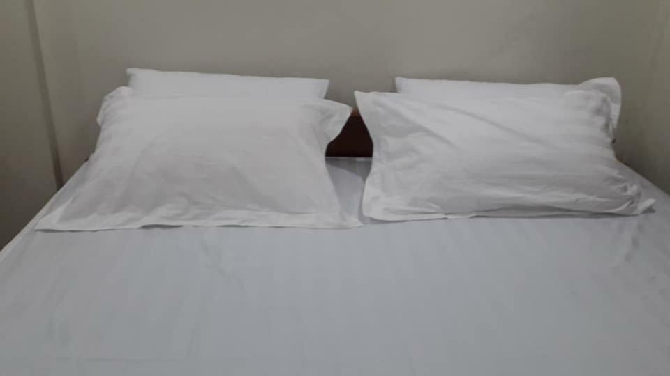 럭스 필로우 호스텔  파안 외부 사진